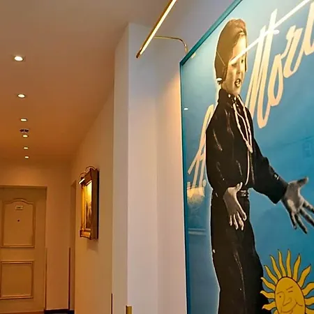 Soldanella Hotel 3*