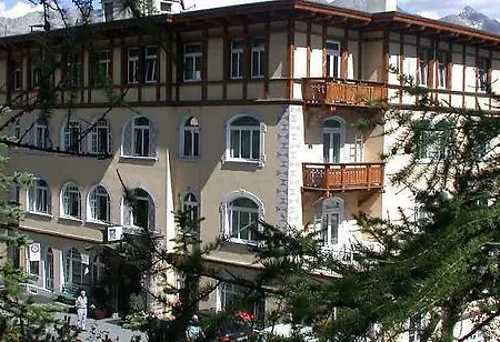 Hotel Soldanella 3*
