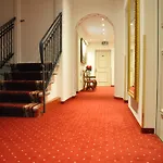 Soldanella Hotel 3*
