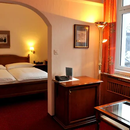 מלון Soldanella 3*